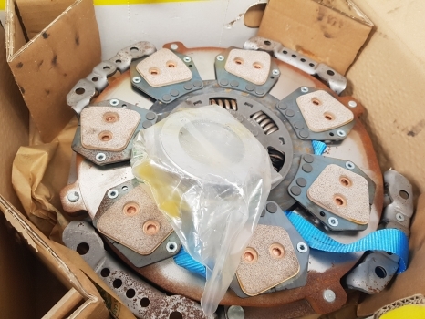 Ford 7810, 7910, 8210, Tw10, Tw5 Clutch Kit 4197g, D8nn7563ba, 633309810 - Kupplung und Teile für Traktor: das Bild 4 Ford 7810, 7910, 8210, Tw10, Tw5 Clutch Kit 4197g, D8nn7563ba, 633309810 - Kupplung und Teile für Traktor: das Bild 4
