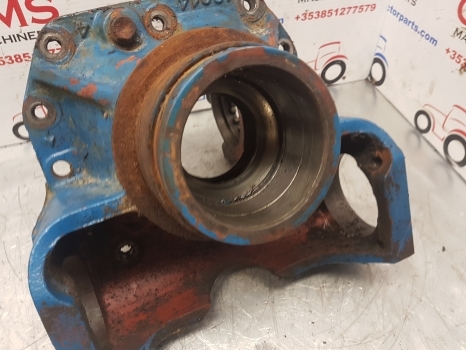 Ford 7840, 8240, 8340 Front Axle Differential Housing 19014, Car125184, 81863006 - Differenzial Getriebe für Traktor: das Bild 4 Ford 7840, 8240, 8340 Front Axle Differential Housing 19014, Car125184, 81863006 - Differenzial Getriebe für Traktor: das Bild 4