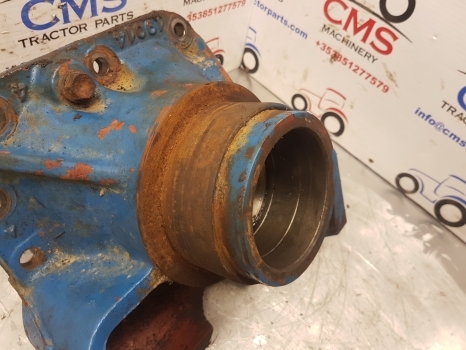 Ford 7840, 8240, 8340 Front Axle Differential Housing 19014, Car125184, 81863006 - Differenzial Getriebe für Traktor: das Bild 5 Ford 7840, 8240, 8340 Front Axle Differential Housing 19014, Car125184, 81863006 - Differenzial Getriebe für Traktor: das Bild 5