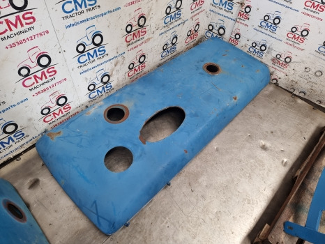 Ford Tw10, Tw, 30, 700 Series, Cab Bonnet Hood Assy D8nn16a724ca - Karosserie und Außen: das Bild 3 Ford Tw10, Tw, 30, 700 Series, Cab Bonnet Hood Assy D8nn16a724ca - Karosserie und Außen: das Bild 3