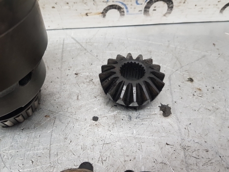 John Deere 6300, 6400 Zf Apl2035 Front Axle Differential L100149, 4131302074 - Differenzial Getriebe für Traktor: das Bild 5 John Deere 6300, 6400 Zf Apl2035 Front Axle Differential L100149, 4131302074 - Differenzial Getriebe für Traktor: das Bild 5