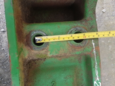 John Deere 6610, 6210, 6110, 6010, 6020, Main Weight Carrier Block 70kg L110165 - Gegengewicht: das Bild 4 John Deere 6610, 6210, 6110, 6010, 6020, Main Weight Carrier Block 70kg L110165 - Gegengewicht: das Bild 4