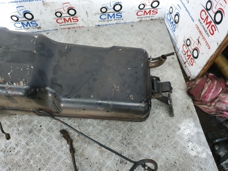 Lamborghini 1106 4wd Left Hand Side Diesel Tank 0.257.8145.3 - Kraftstofftank für Traktor: das Bild 5 Lamborghini 1106 4wd Left Hand Side Diesel Tank 0.257.8145.3 - Kraftstofftank für Traktor: das Bild 5
