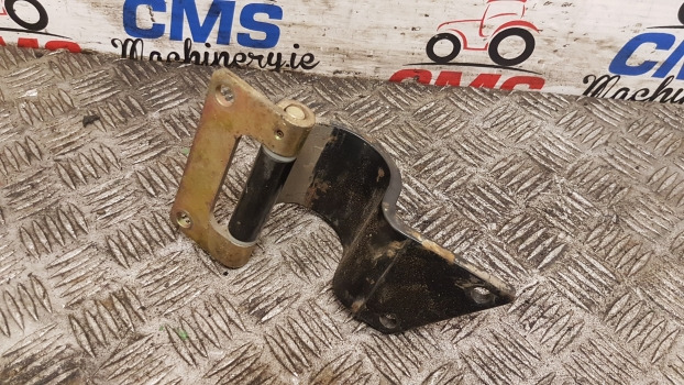 Landini Mythos Series 115 Cab Door Hinge 3554894m1, 3554895m1 - Tür und Teile: das Bild 3 Landini Mythos Series 115 Cab Door Hinge 3554894m1, 3554895m1 - Tür und Teile: das Bild 3