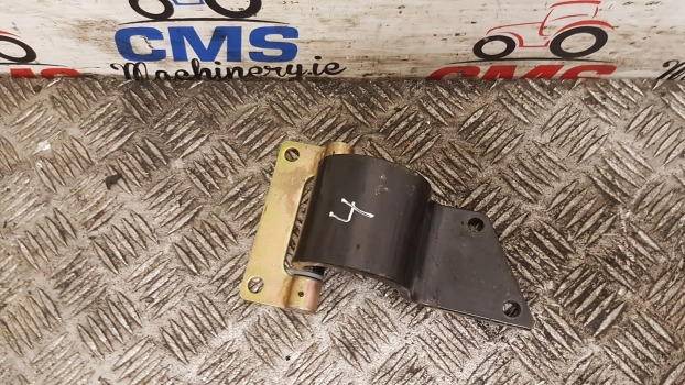 Landini Mythos Series 115 Cab Door Hinge 3554894m1, 3554895m1 - Tür und Teile: das Bild 2 Landini Mythos Series 115 Cab Door Hinge 3554894m1, 3554895m1 - Tür und Teile: das Bild 2