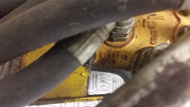 Massey Ferguson 50b Hydraulic Distribution Valve Assembly D100842 - Hydraulik ventil für Baggerlader: das Bild 4 Massey Ferguson 50b Hydraulic Distribution Valve Assembly D100842 - Hydraulik ventil für Baggerlader: das Bild 4