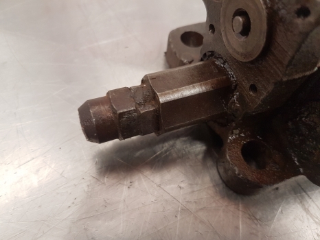 New Holand T4.495n T4, Case Quantum Hydaulic Valve Parts Only 84393999, 83996684 - Hydraulik ventil für Traktor: das Bild 5 New Holand T4.495n T4, Case Quantum Hydaulic Valve Parts Only 84393999, 83996684 - Hydraulik ventil für Traktor: das Bild 5