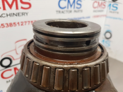 New Holland Case Maxxum T6000 Rear Axle Differential Assembly 5191913, 87372490 - Hinterachse: das Bild 3 New Holland Case Maxxum T6000 Rear Axle Differential Assembly 5191913, 87372490 - Hinterachse: das Bild 3