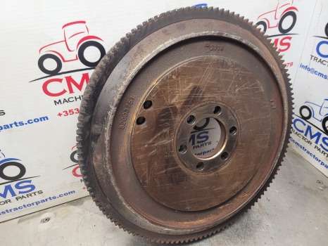 New Holland Case Tm, Mxm Ser Tm155 Flywheel Assy 82003751, 82001276, 82003745 - Schwungscheibe: das Bild 3 New Holland Case Tm, Mxm Ser Tm155 Flywheel Assy 82003751, 82001276, 82003745 - Schwungscheibe: das Bild 3