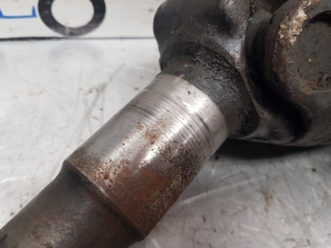 New Holland Fiat F, 90, M, 60 Ser 8360 Front Axle Drive Shaft Rhs 5164795 - Antriebswelle für Traktor: das Bild 3 New Holland Fiat F, 90, M, 60 Ser 8360 Front Axle Drive Shaft Rhs 5164795 - Antriebswelle für Traktor: das Bild 3