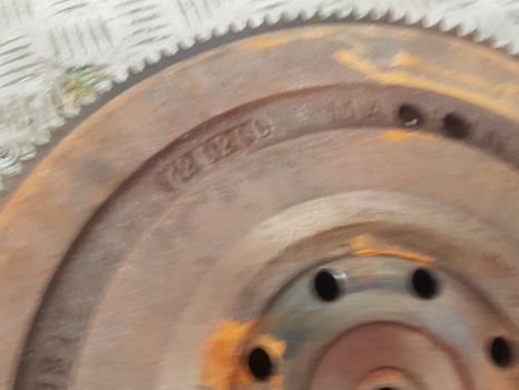 New Holland T6050 And Tsa Series Flywheel ,ring Gear 87300081,4899524 ,4895353 - Schwungscheibe für Traktor: das Bild 4 New Holland T6050 And Tsa Series Flywheel ,ring Gear 87300081,4899524 ,4895353 - Schwungscheibe für Traktor: das Bild 4