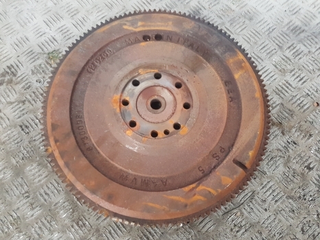 New Holland T6050 And Tsa Series Flywheel ,ring Gear 87300081,4899524 ,4895353 - Schwungscheibe für Traktor: das Bild 1 New Holland T6050 And Tsa Series Flywheel ,ring Gear 87300081,4899524 ,4895353 - Schwungscheibe für Traktor: das Bild 1