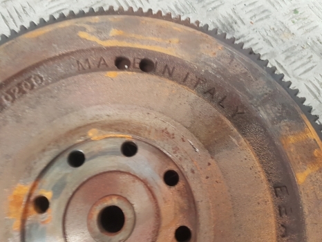 New Holland T6050 And Tsa Series Flywheel ,ring Gear 87300081,4899524 ,4895353 - Schwungscheibe für Traktor: das Bild 5 New Holland T6050 And Tsa Series Flywheel ,ring Gear 87300081,4899524 ,4895353 - Schwungscheibe für Traktor: das Bild 5