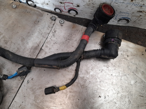 New Holland T7030, T7040 Case Puma Frame Front Wiring Loom Frame Rear - Kabel/ Kabelbaum: das Bild 3 New Holland T7030, T7040 Case Puma Frame Front Wiring Loom Frame Rear - Kabel/ Kabelbaum: das Bild 3