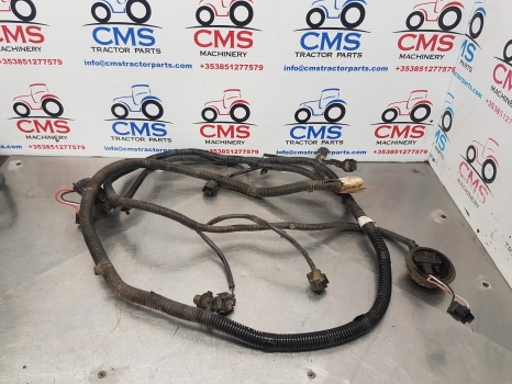 New Holland T7040, T6000, T7000 Front Light Wiring Loom 87658132, 87329727 - Kabel/ Kabelbaum: das Bild 1 New Holland T7040, T6000, T7000 Front Light Wiring Loom 87658132, 87329727 - Kabel/ Kabelbaum: das Bild 1