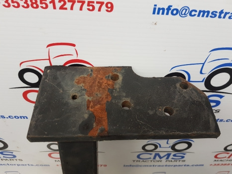 T5000, Tl, Tla, Case Jxu Series, Foot Step Assy Rhs 5184803, 82007963, 82007964 - Trittbrett für Landmaschine: das Bild 4 T5000, Tl, Tla, Case Jxu Series, Foot Step Assy Rhs 5184803, 82007963, 82007964 - Trittbrett für Landmaschine: das Bild 4