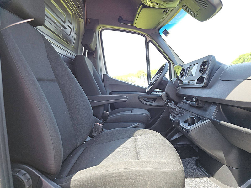 Kastenwagen Mercedes-Benz Sprinter 311 L2H2 Wp-Inrichting!: das Bild 6