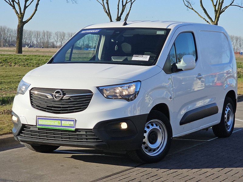 Opel Combo 1.5 D 130 AUT. L1 - Koffer Transporter: das Bild 2 Opel Combo 1.5 D 130 AUT. L1 - Koffer Transporter: das Bild 2