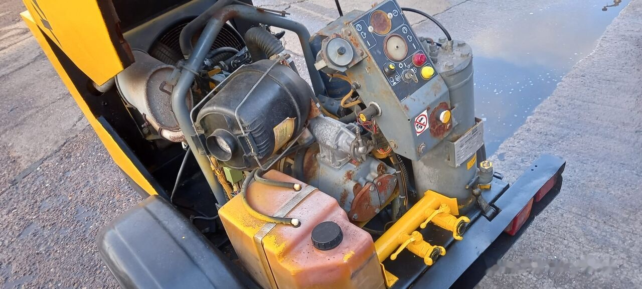 Atlas Copco XAS 36 - Luftkompressor: das Bild 4 Atlas Copco XAS 36 - Luftkompressor: das Bild 4