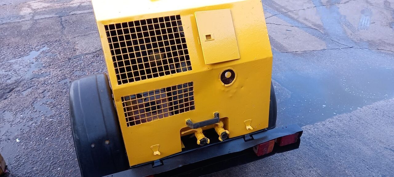 Atlas Copco XAS 36 - Luftkompressor: das Bild 3 Atlas Copco XAS 36 - Luftkompressor: das Bild 3