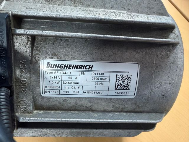 Jungheinrich 51050621 | Drive motor AF 4D4-L1 I/N 1011130 3 x14V 1,0 KW sn. JA18 - Elektrische Ausrüstung für Flurförderzeug: das Bild 5 Jungheinrich 51050621 | Drive motor AF 4D4-L1 I/N 1011130 3 x14V 1,0 KW sn. JA18 - Elektrische Ausrüstung für Flurförderzeug: das Bild 5