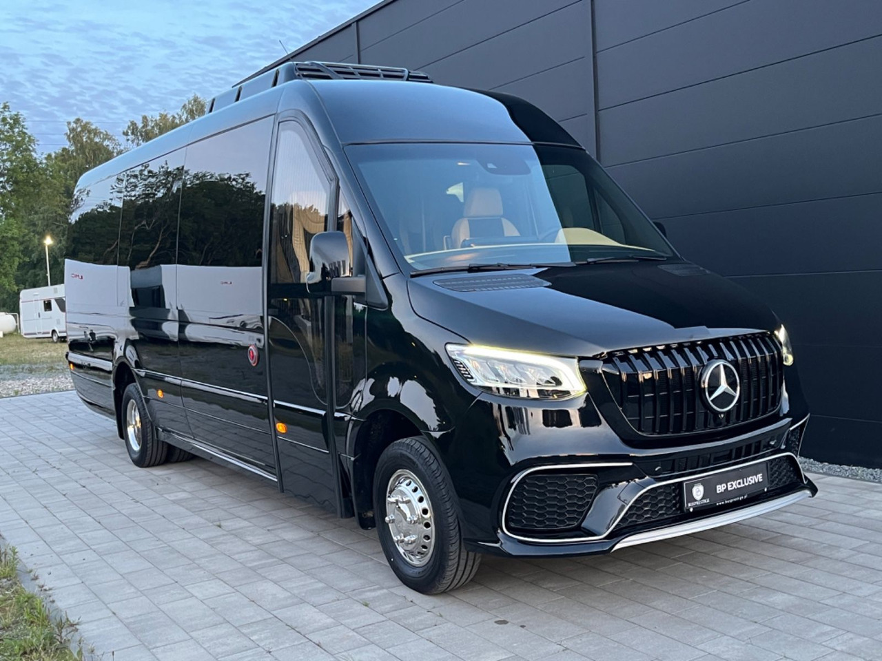 Mercedes-Benz Sprinter 519 XL /19+1+1/Luxury Bus /Coming Soon! Mercedes-Benz Sprinter 519 XL /19+1+1/Luxury /Panorama Windows - Kleinbus, Personentransporter: das Bild 2 Mercedes-Benz Sprinter 519 XL /19+1+1/Luxury Bus /Coming Soon! Mercedes-Benz Sprinter 519 XL /19+1+1/Luxury /Panorama Windows - Kleinbus, Personentransporter: das Bild 2