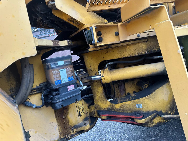 Rückewagen Volvo L180 C High Lift: das Bild 12