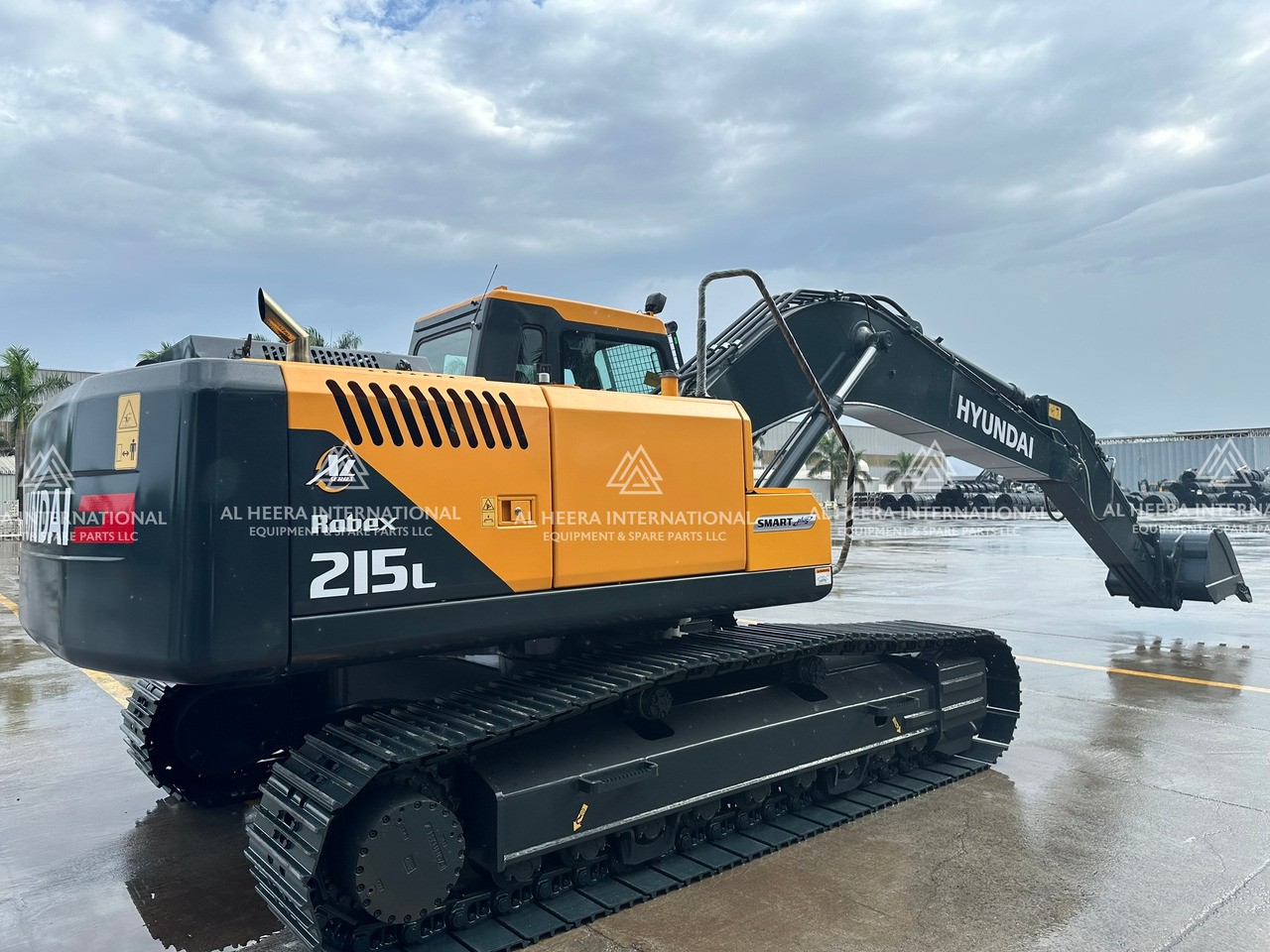 Hyundai R215L XL - Bagger: das Bild 1 Hyundai R215L XL - Bagger: das Bild 1