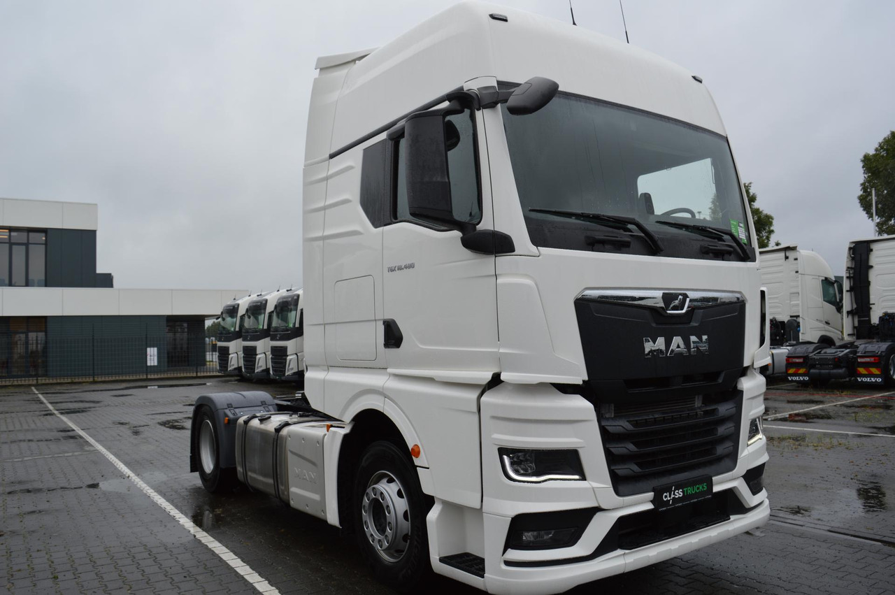 MAN TGX 18.480 GX - Sattelzugmaschine: das Bild 3 MAN TGX 18.480 GX - Sattelzugmaschine: das Bild 3