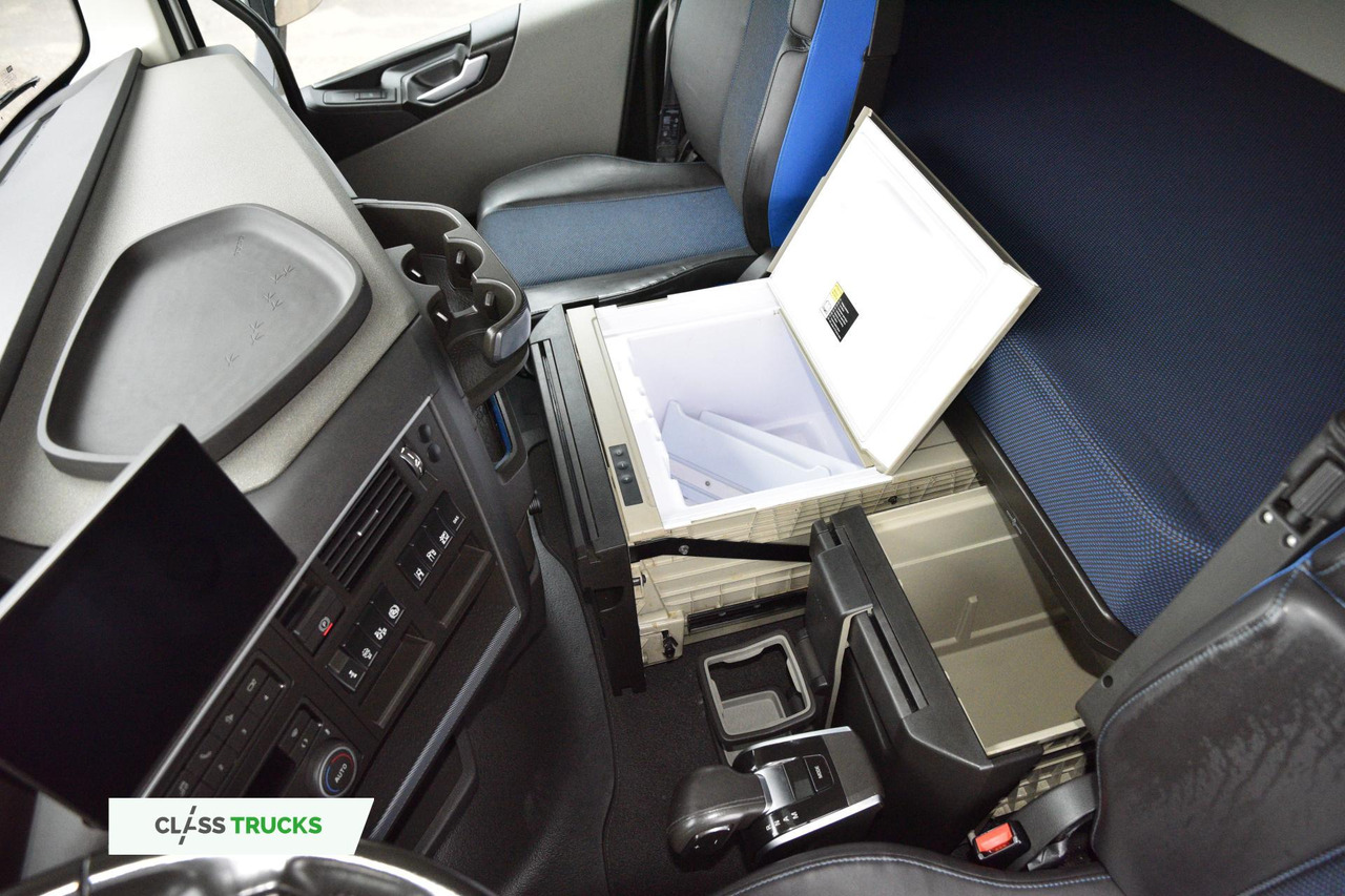 Sattelzugmaschine Volvo FH 460 Globetrotter XL Varios i-Save: das Bild 23