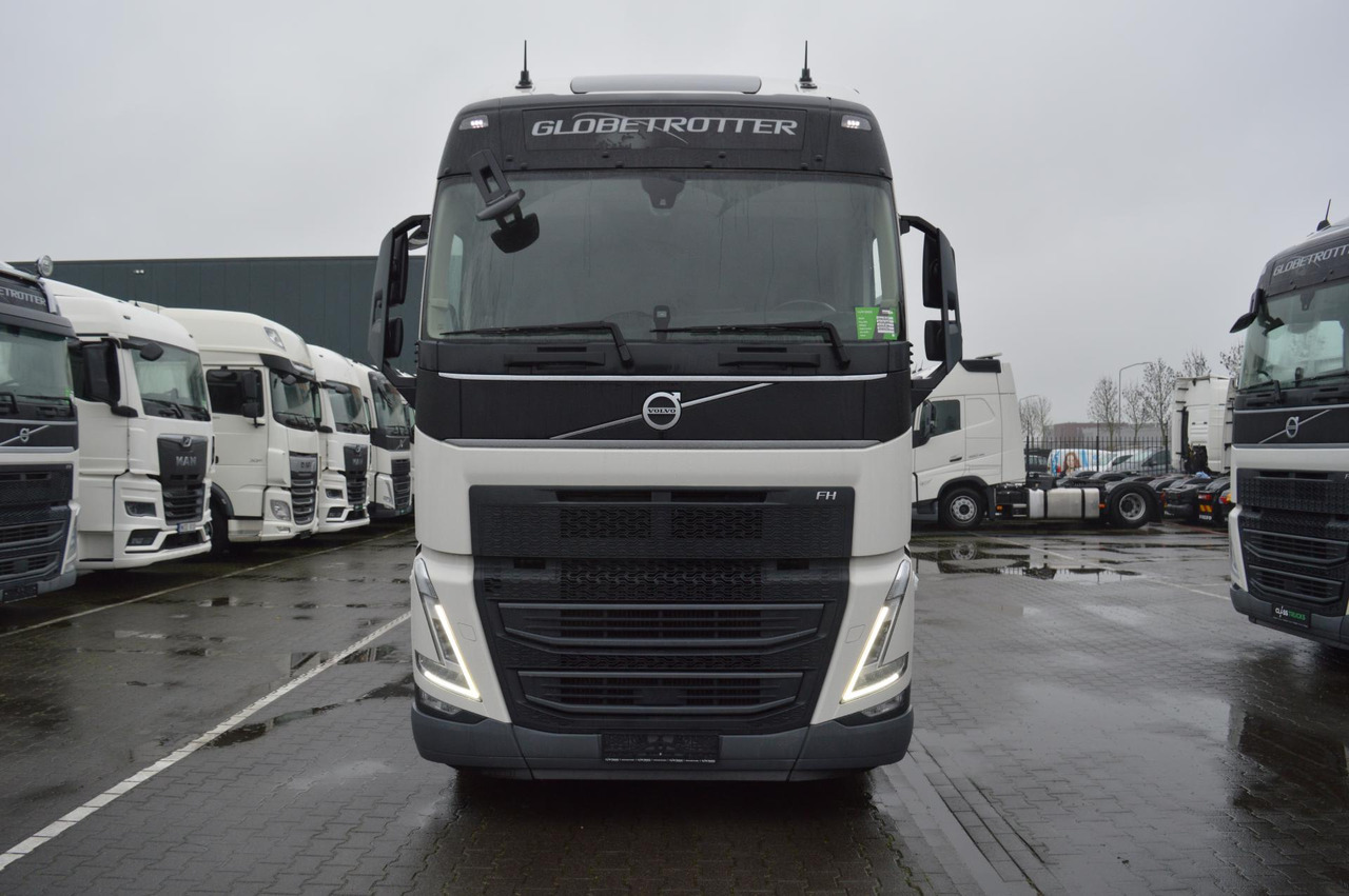 Volvo FH 460 Globetrotter XL i-Save I-ParkCool - Sattelzugmaschine: das Bild 2 Volvo FH 460 Globetrotter XL i-Save I-ParkCool - Sattelzugmaschine: das Bild 2