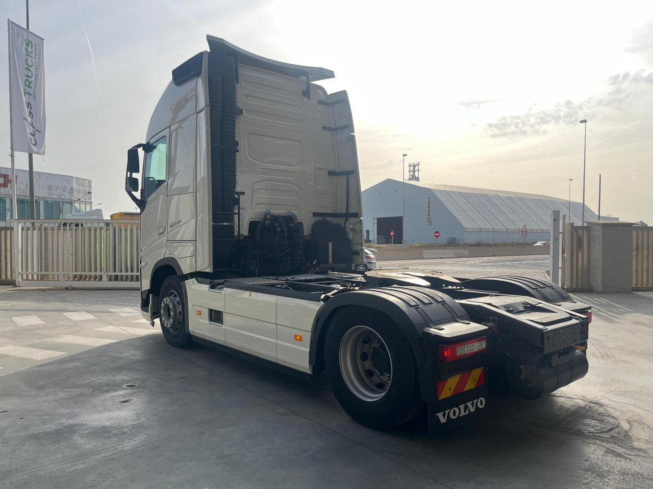 Volvo FH 460 Globetrotter XL i-Save - Sattelzugmaschine: das Bild 3 Volvo FH 460 Globetrotter XL i-Save - Sattelzugmaschine: das Bild 3