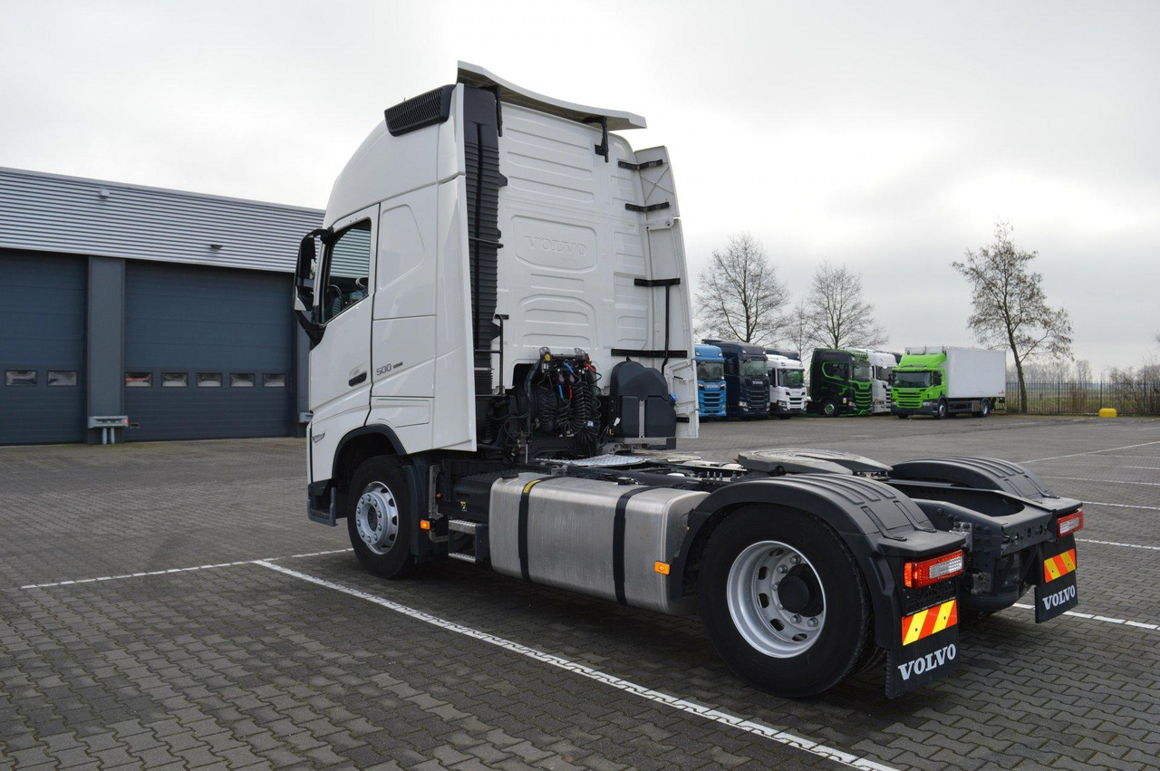 Volvo FH 500 Globetrotter XL - Sattelzugmaschine: das Bild 2 Volvo FH 500 Globetrotter XL - Sattelzugmaschine: das Bild 2