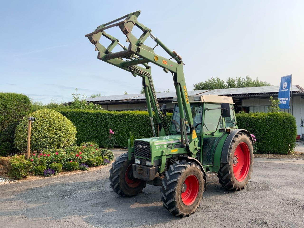 Fendt 275S - Traktor: das Bild 3 Fendt 275S - Traktor: das Bild 3