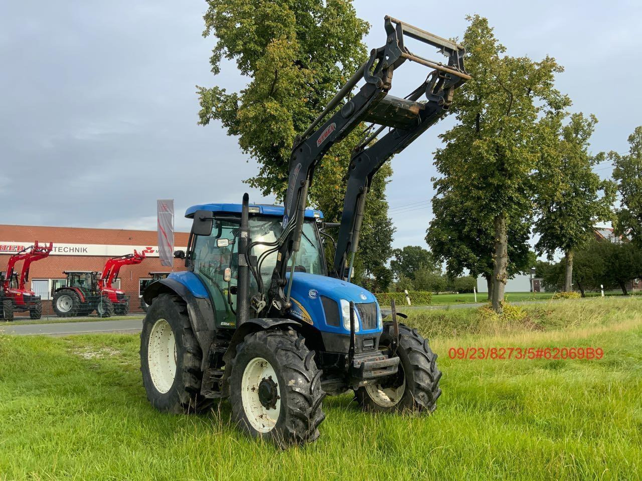 New Holland T6020 Elite - Traktor: das Bild 1 New Holland T6020 Elite - Traktor: das Bild 1