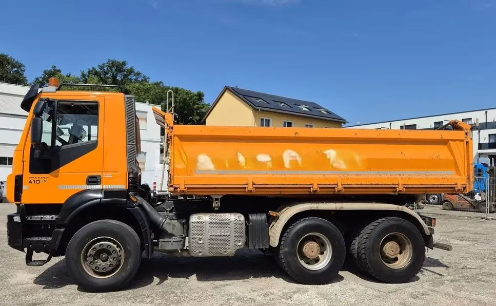 Iveco Trakker 410 BB 6x4 – Wywrotka 12 m³ / Manual / MEILLER BORDMATIK / Euro 6 / Klima / Tempomat - Kipper: das Bild 4 Iveco Trakker 410 BB 6x4 – Wywrotka 12 m³ / Manual / MEILLER BORDMATIK / Euro 6 / Klima / Tempomat - Kipper: das Bild 4