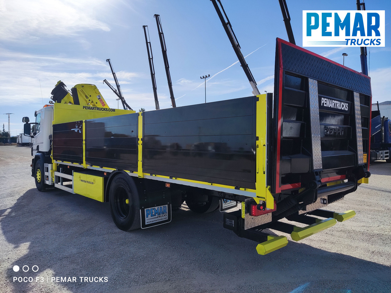 Autokran SCANIA P 250 GRUA CAJA FIJA: das Bild 8