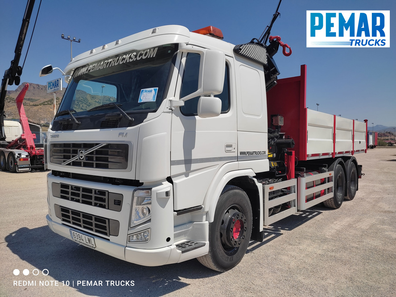 VOLVO FM 440 6X4 GRUA BASCULANTE - Kipper, Autokran: das Bild 2 VOLVO FM 440 6X4 GRUA BASCULANTE - Kipper, Autokran: das Bild 2