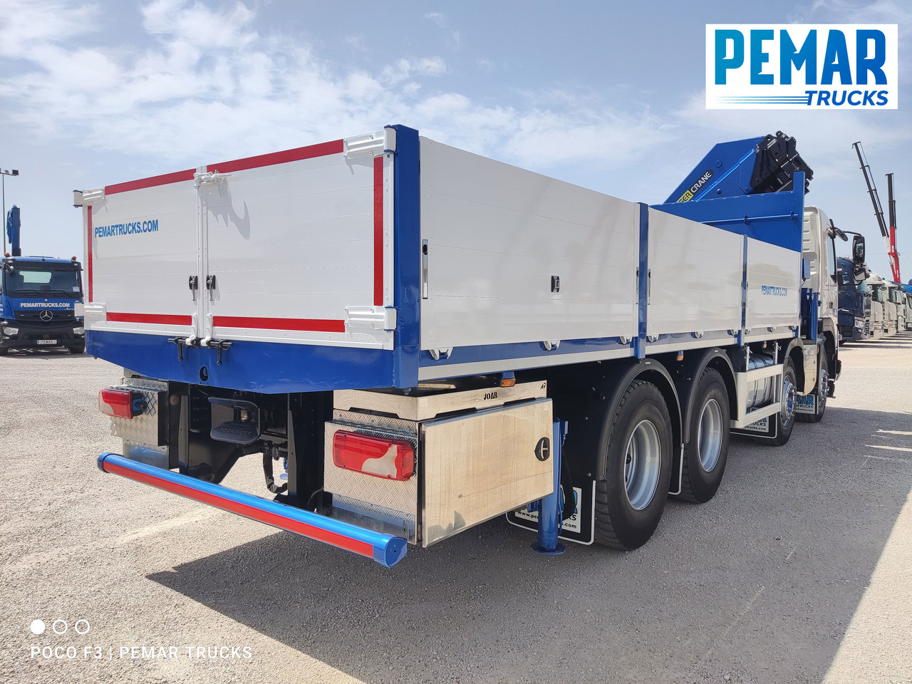 Pritsche LKW VOLVO FMX 460 8X4 GRUA CAJA FIJA ABIERTA: das Bild 6