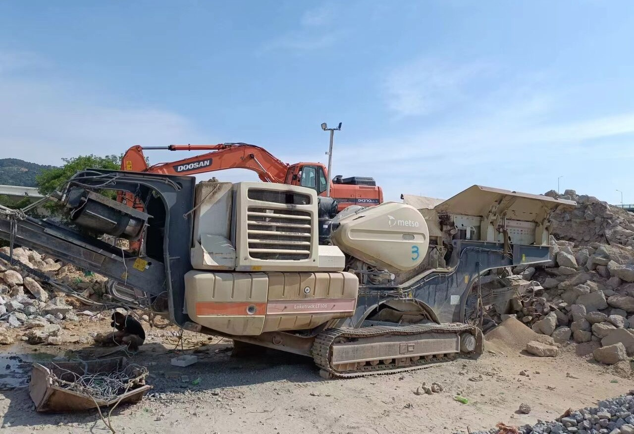 Metso Lokotrack LT106 Jaw Crusher - Mobile Brechanlage: das Bild 4 Metso Lokotrack LT106 Jaw Crusher - Mobile Brechanlage: das Bild 4