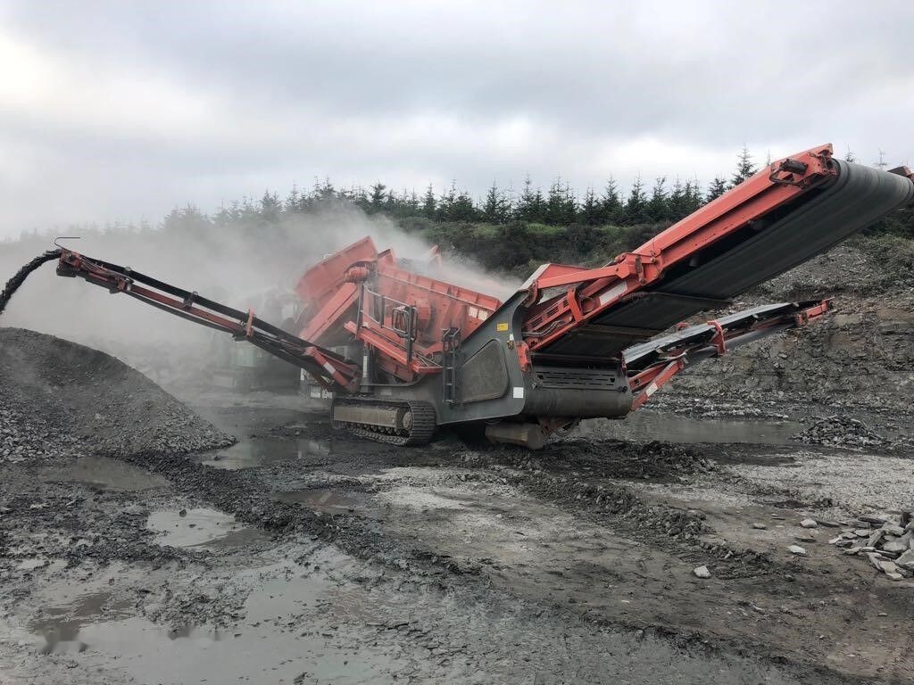 Sandvik QE340 - Siebmaschine: das Bild 2 Sandvik QE340 - Siebmaschine: das Bild 2