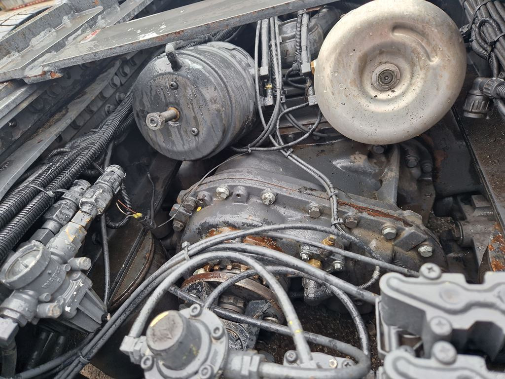 MAN TGA - 26:24 - Transmission für LKW: das Bild 4 MAN TGA - 26:24 - Transmission für LKW: das Bild 4