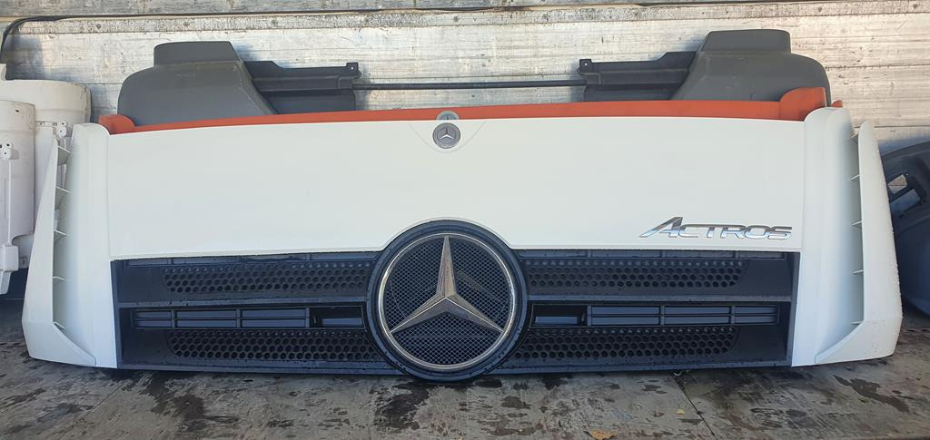 MERCEDES-BENZ ACTROS MP4 - Motorhaube für LKW: das Bild 1 MERCEDES-BENZ ACTROS MP4 - Motorhaube für LKW: das Bild 1