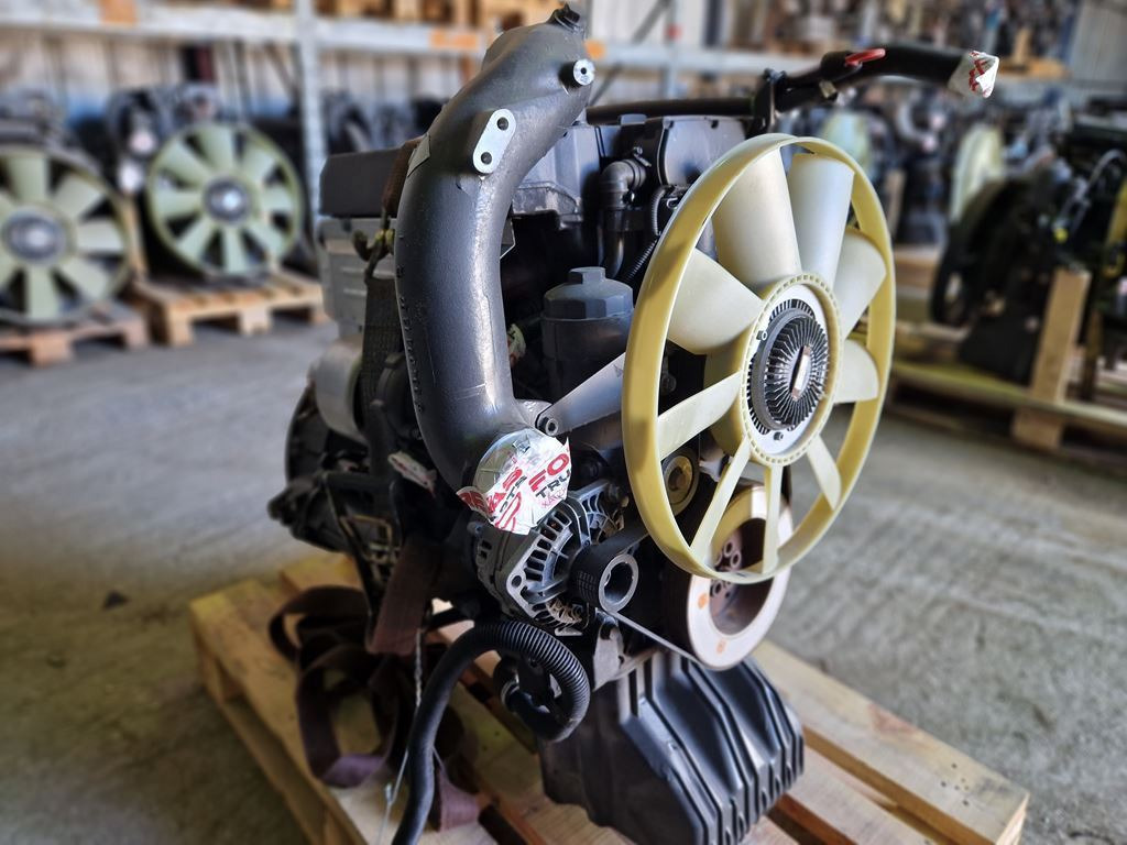 MERCEDES-BENZ VARIO EURO 3 - Motor für LKW: das Bild 1 MERCEDES-BENZ VARIO EURO 3 - Motor für LKW: das Bild 1