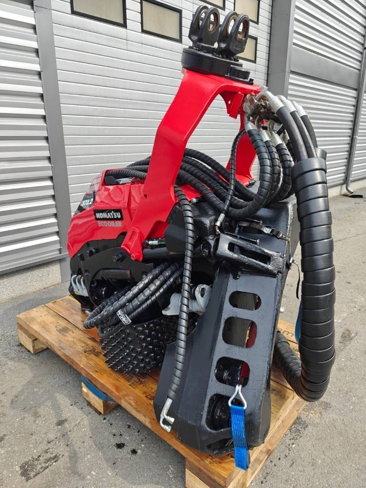 Komatsu 370.2 - Fällgreifer: das Bild 5 Komatsu 370.2 - Fällgreifer: das Bild 5