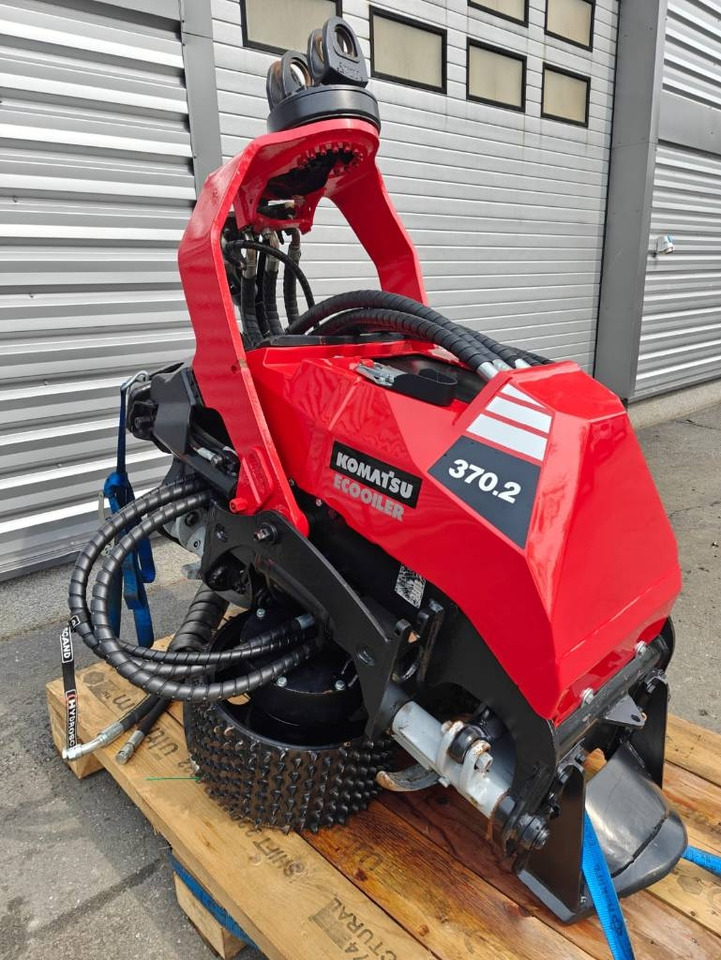 Komatsu 370.2 - Fällgreifer: das Bild 1 Komatsu 370.2 - Fällgreifer: das Bild 1