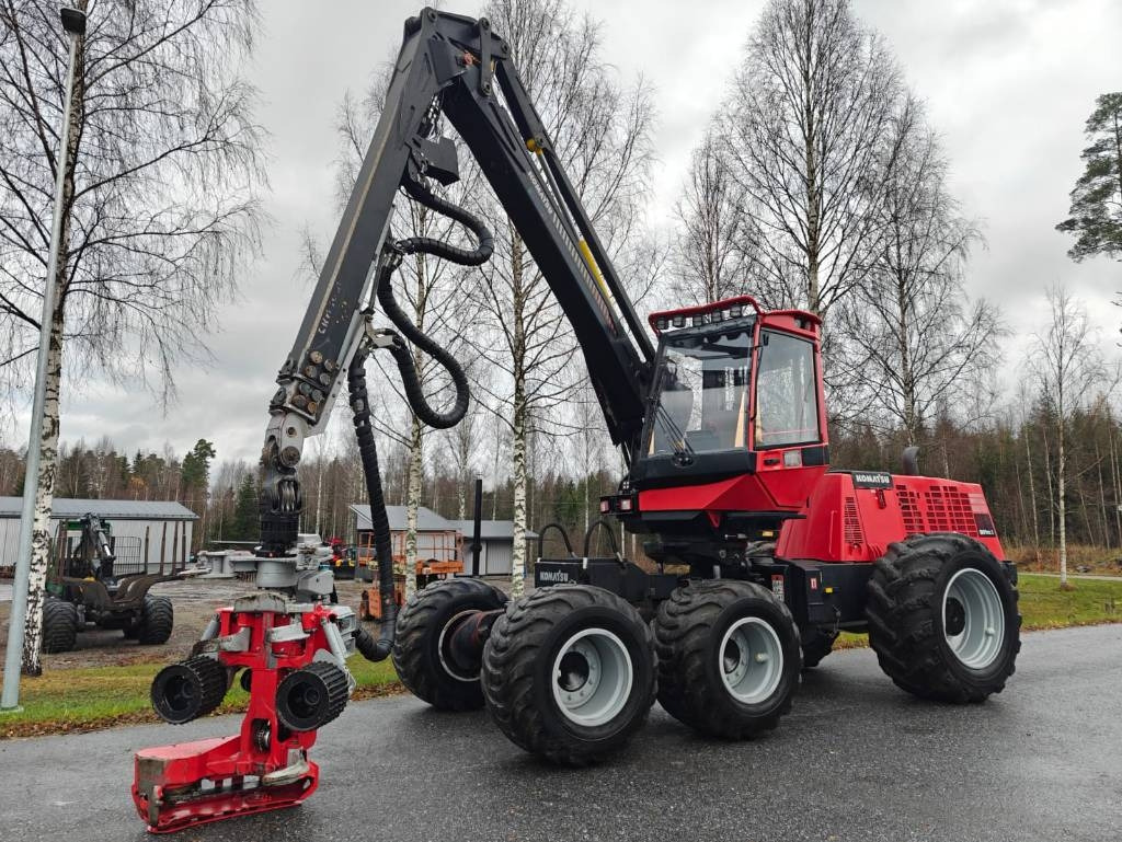 Komatsu 901 TX.1 - Harvester: das Bild 1 Komatsu 901 TX.1 - Harvester: das Bild 1