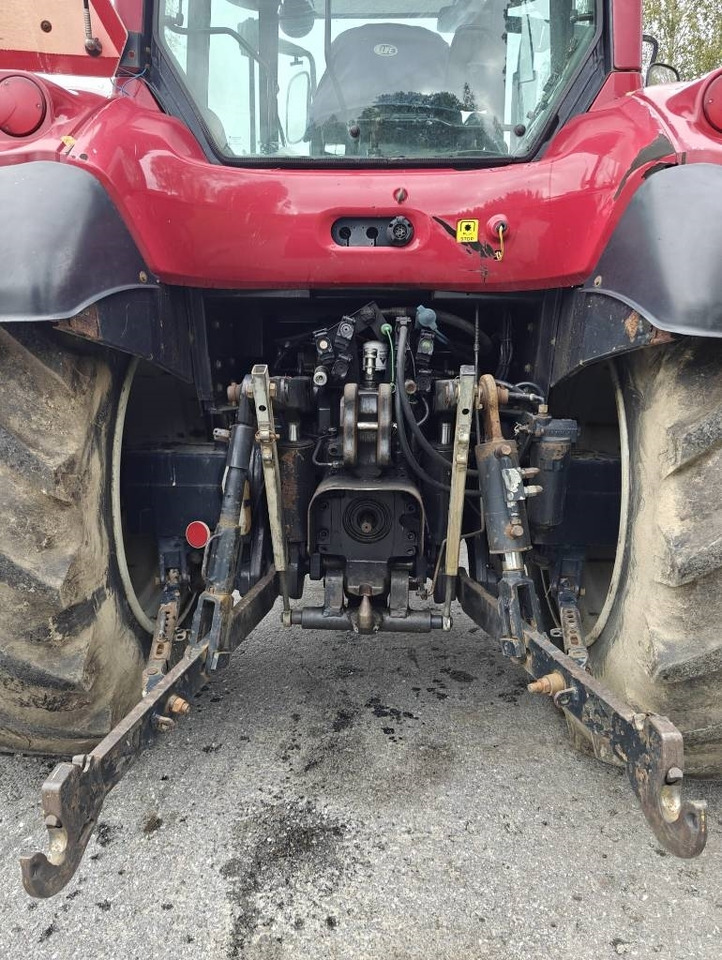 Valtra C 150 - Traktor: das Bild 5 Valtra C 150 - Traktor: das Bild 5