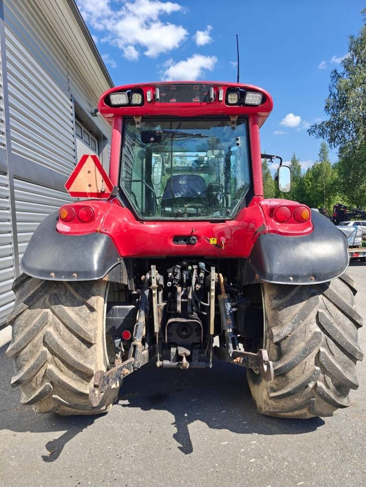Valtra C 150 - Traktor: das Bild 4 Valtra C 150 - Traktor: das Bild 4