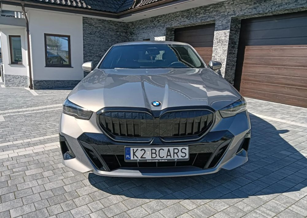 BMW Seria 5 - Limousine: das Bild 3 BMW Seria 5 - Limousine: das Bild 3